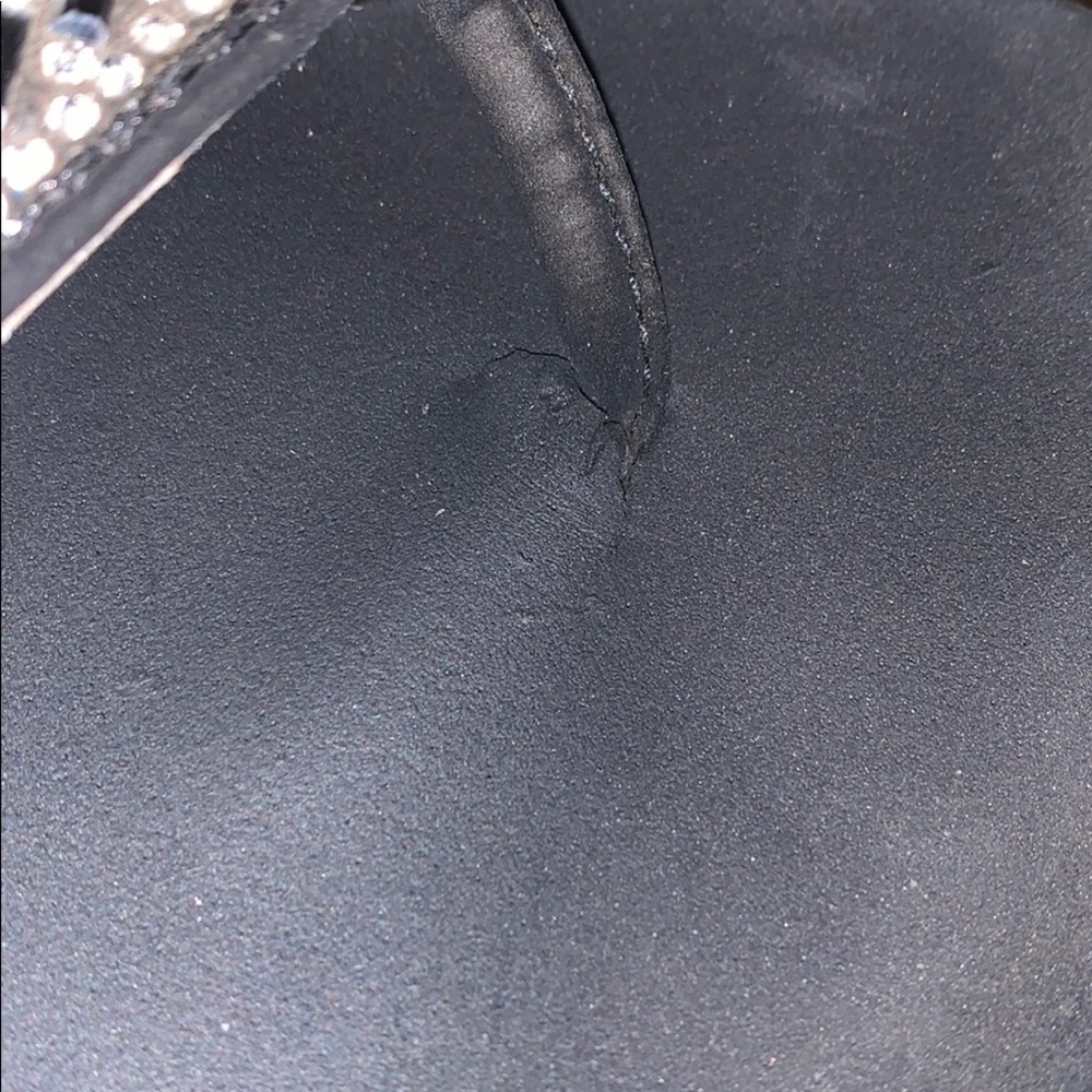 Flip flops - Picture 2 of 3